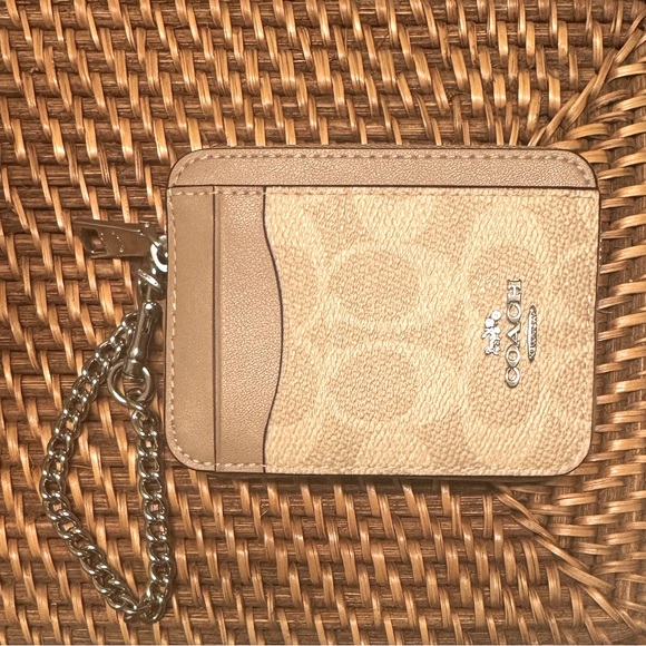 Coach Signature Zip Card Case in Taupe and Beige - Picture 3 of 5